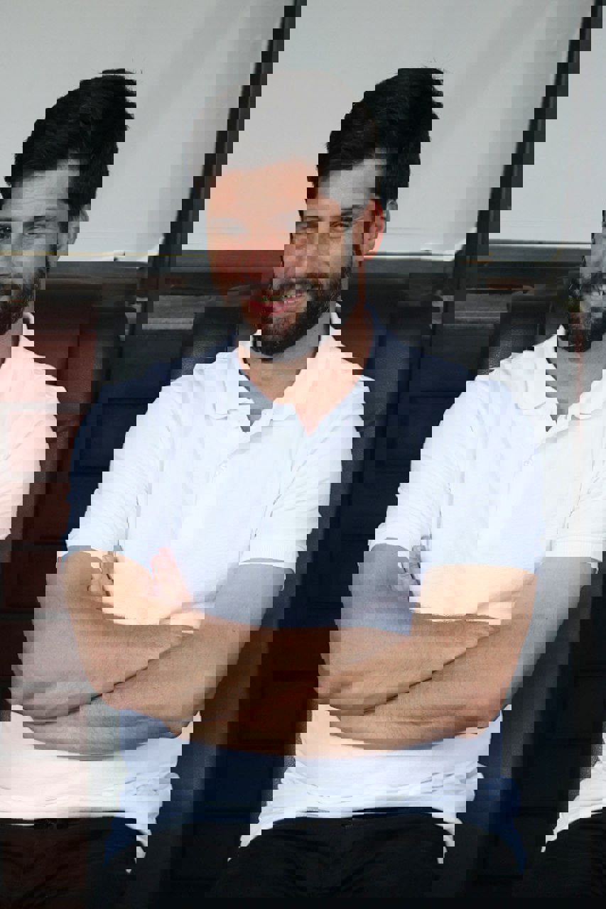 1879939