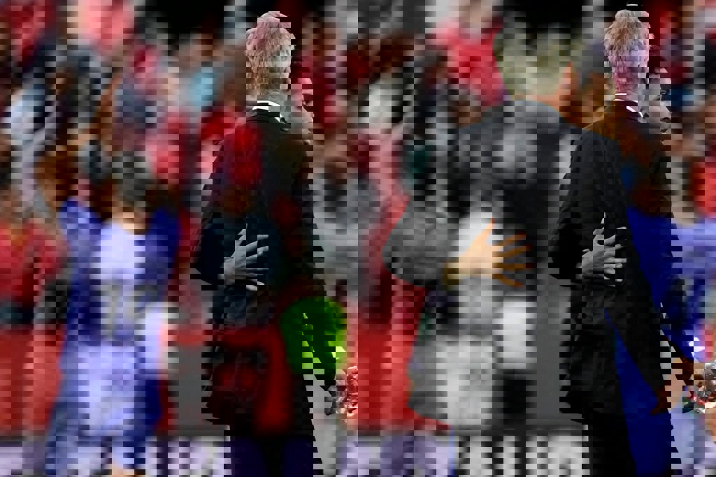 1880496