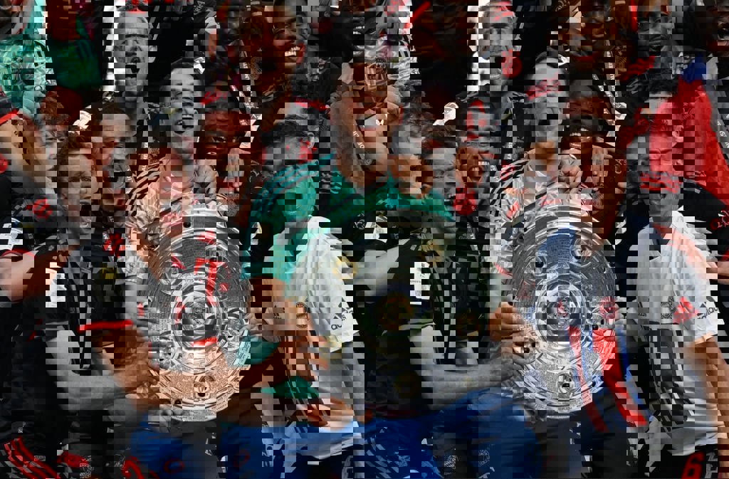 1880336