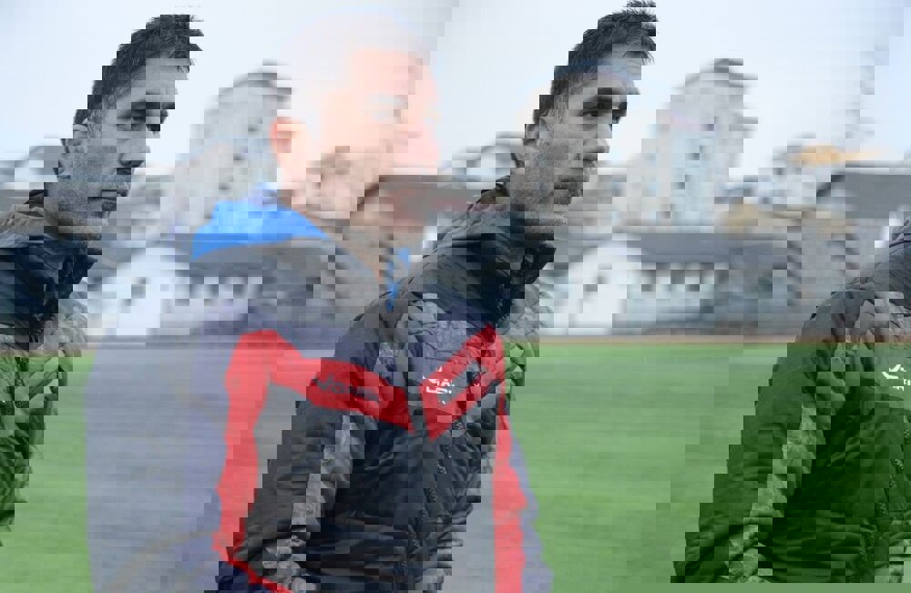1880360