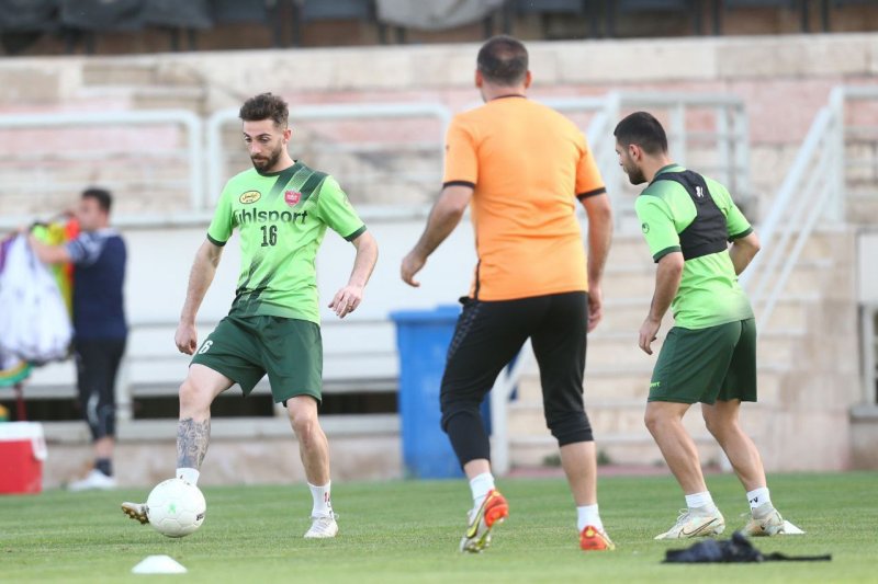 خروج بدون غایب پرسپولیس برای استقلال