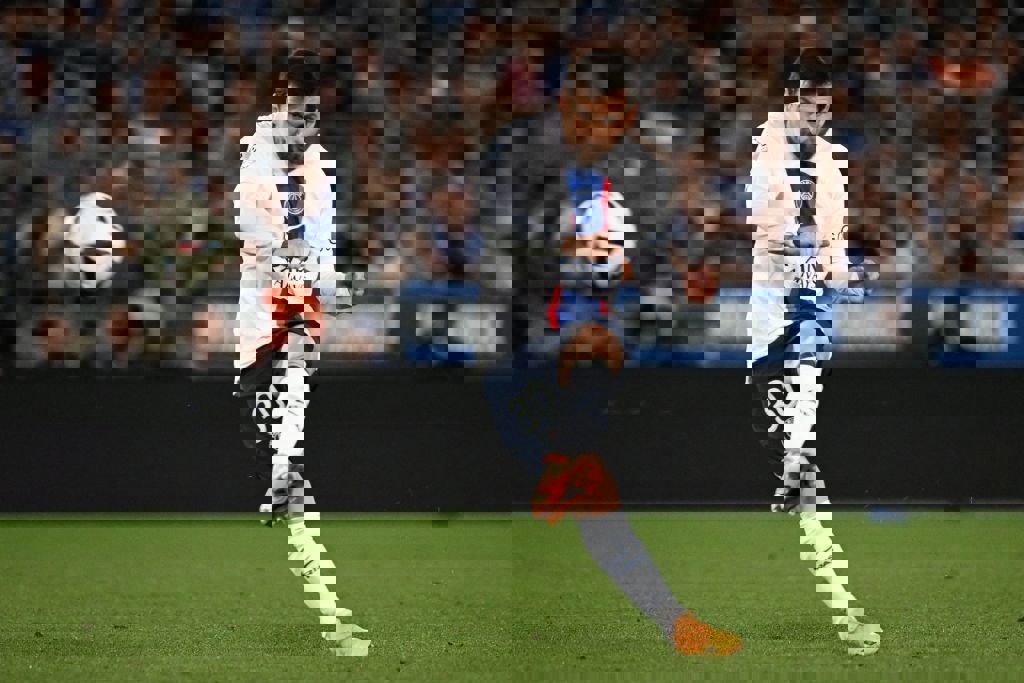 1880522