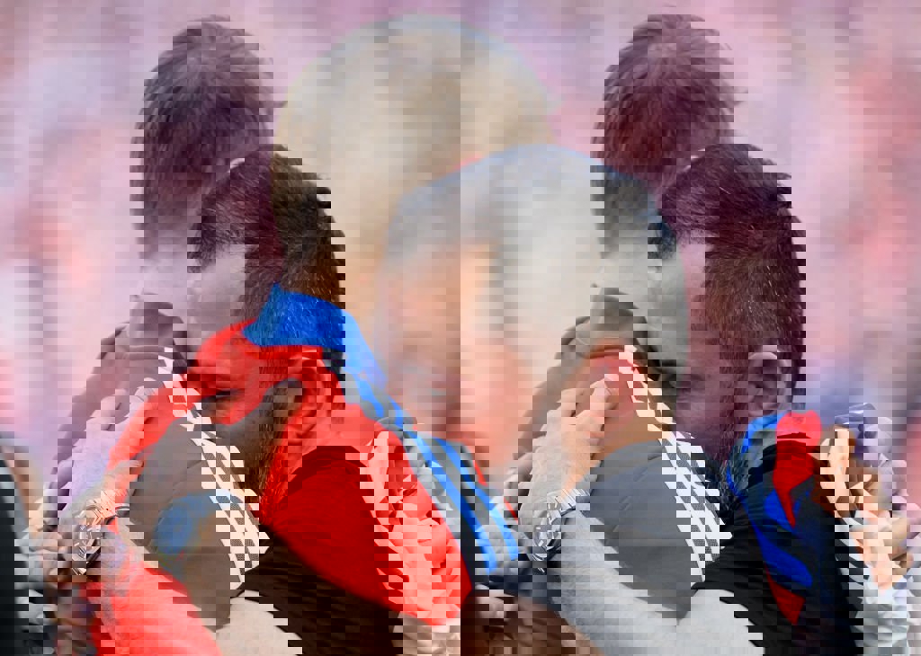 1880668