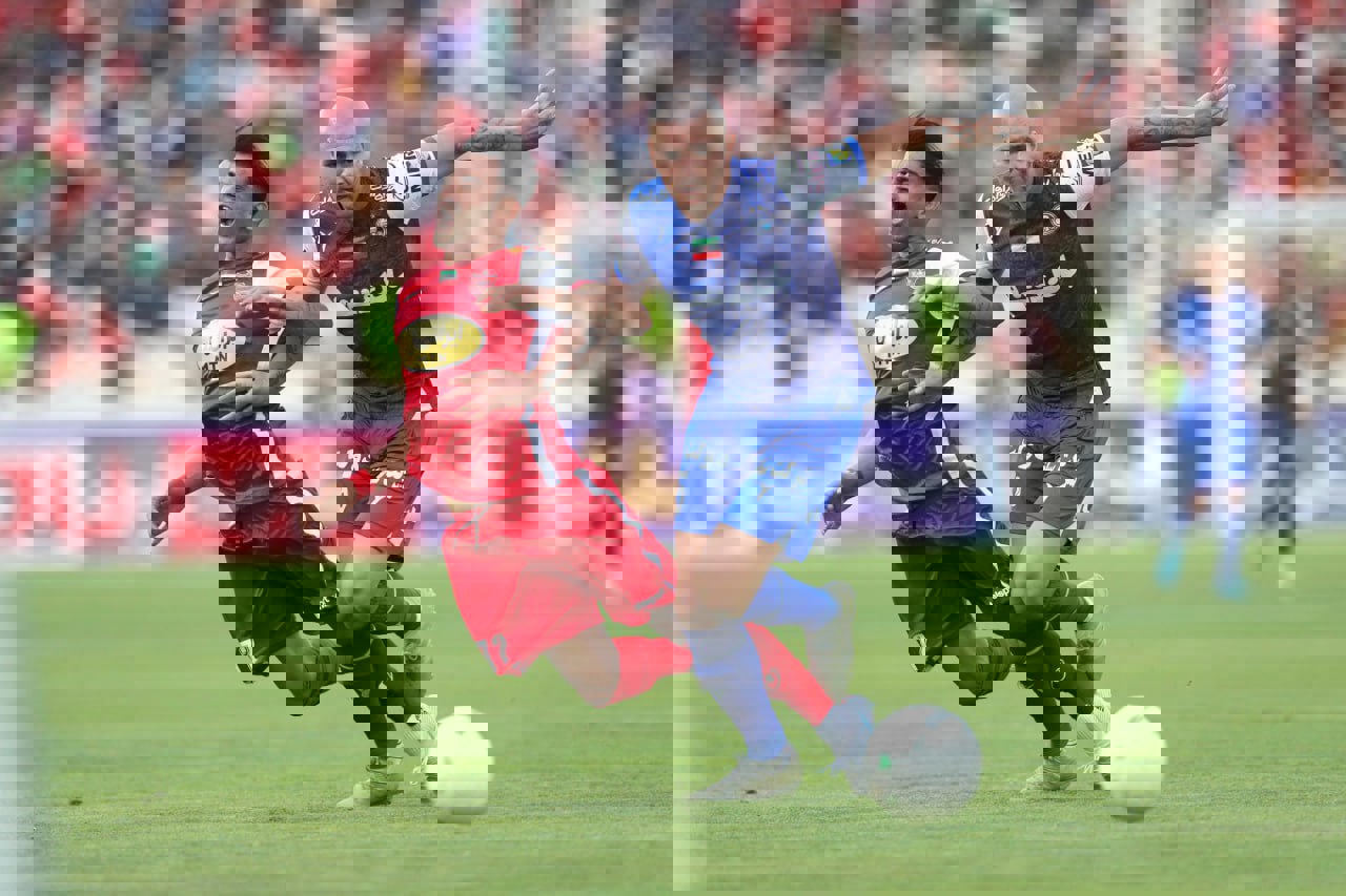 1880695