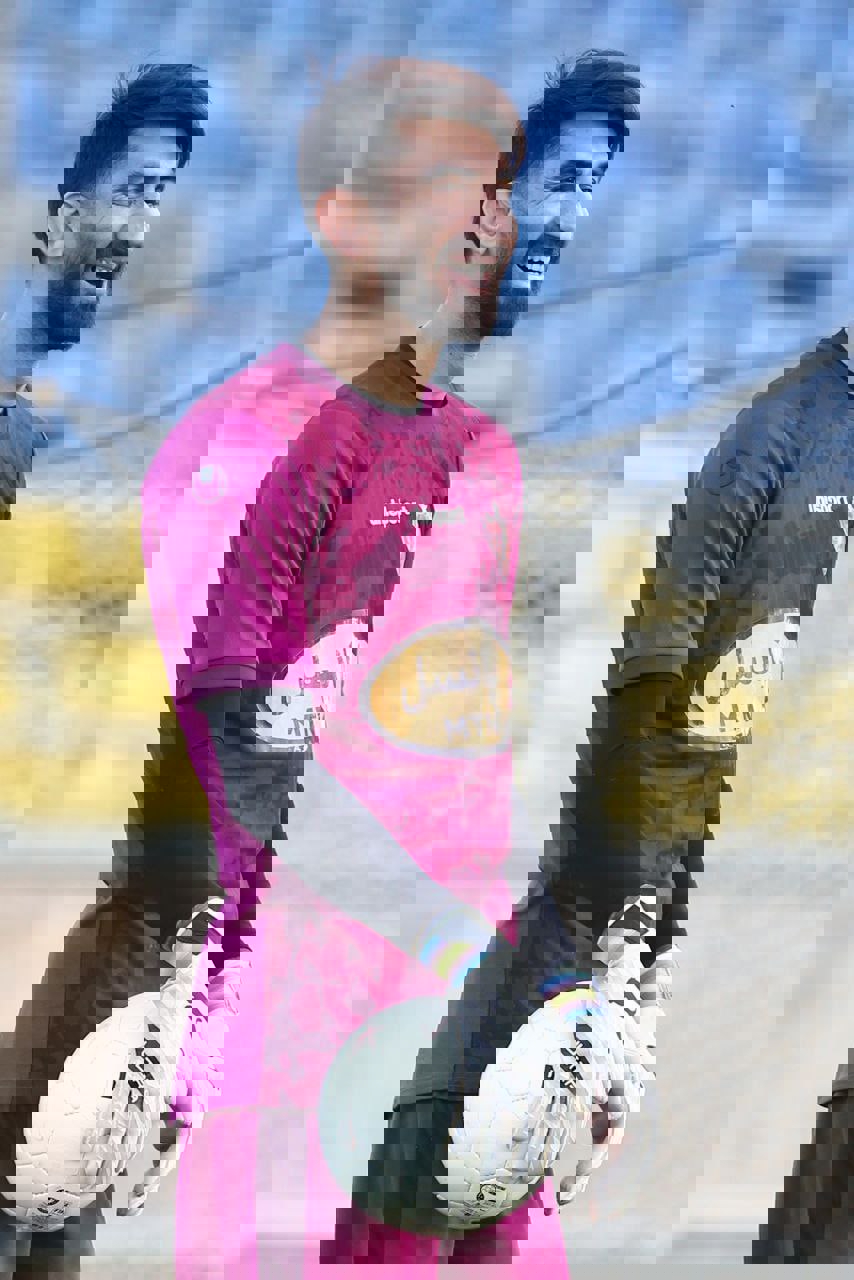 1880966