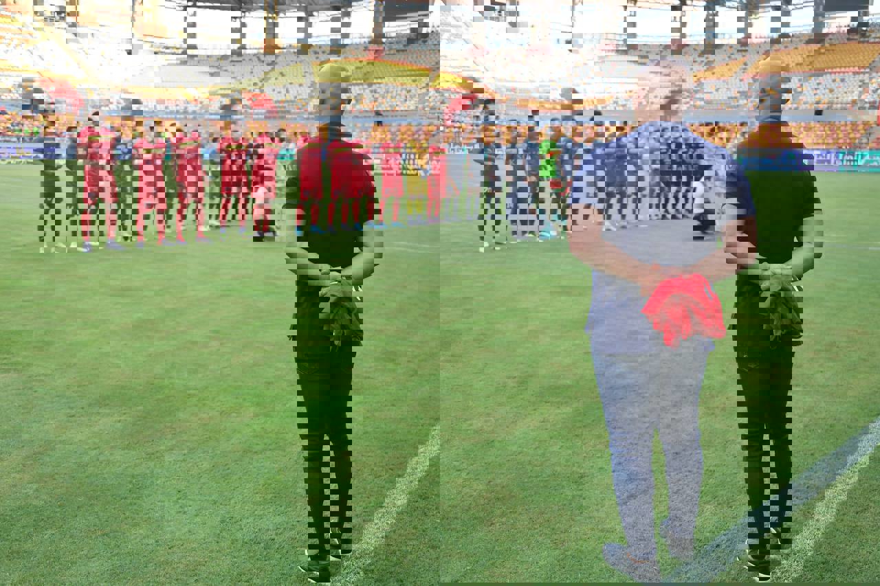 1881099