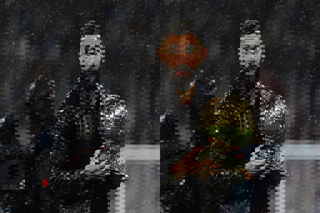 1881603