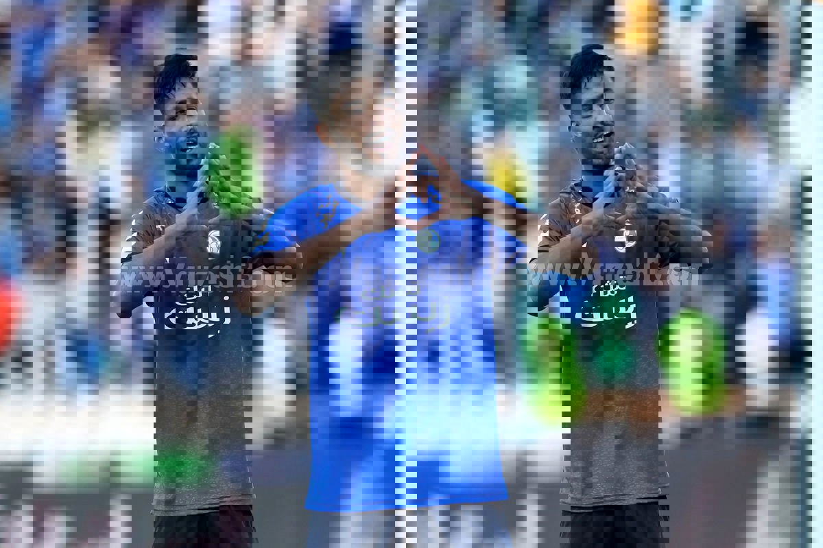 1881419