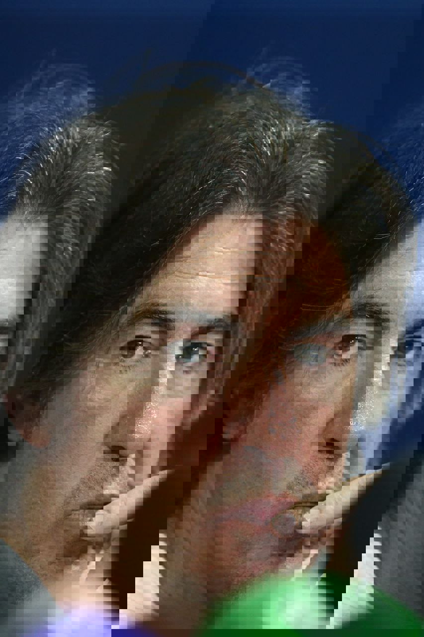 1881541