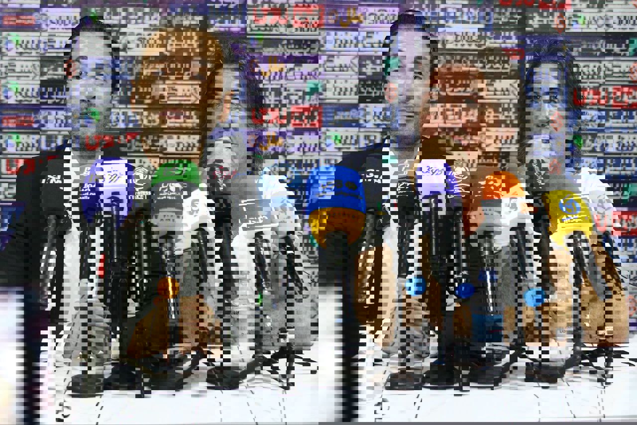 1881626