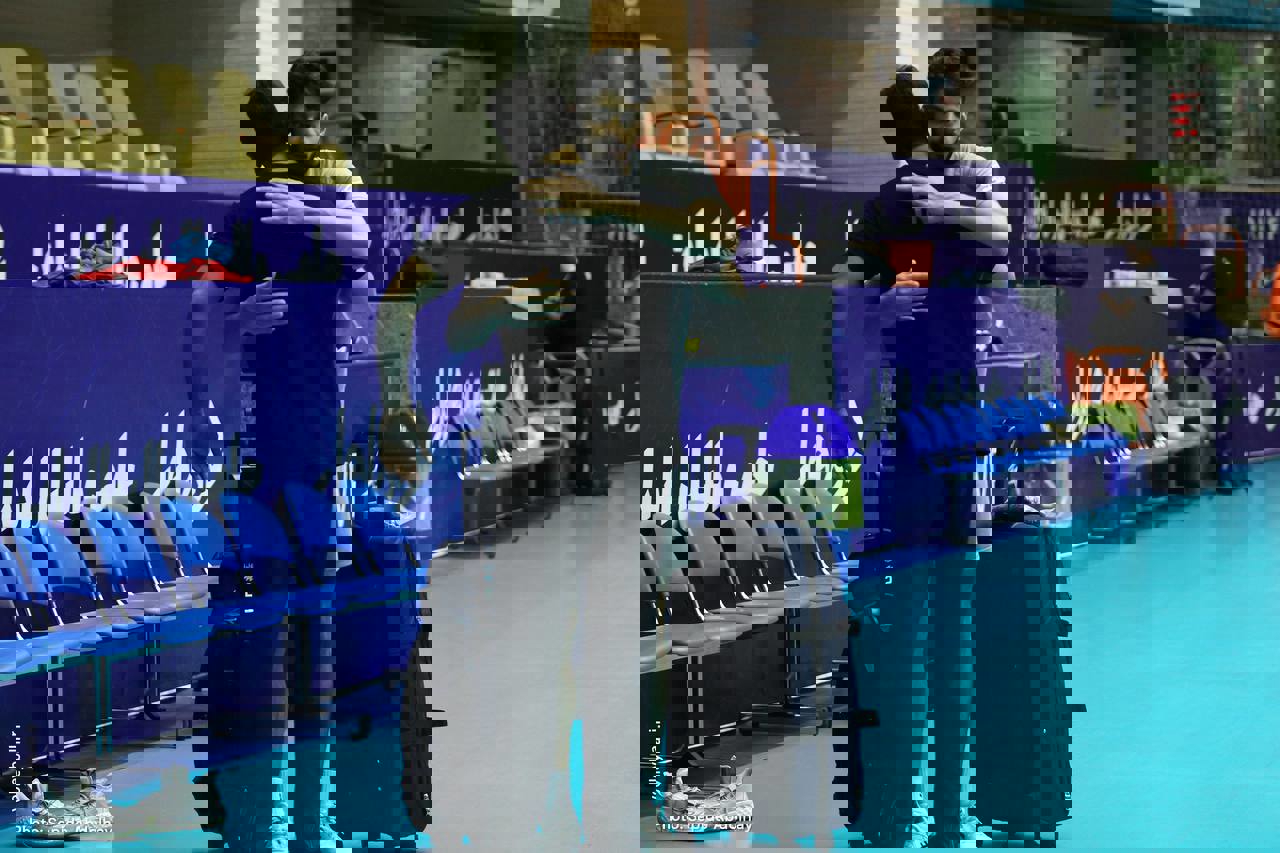 1882205