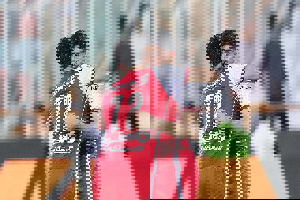 1882222
