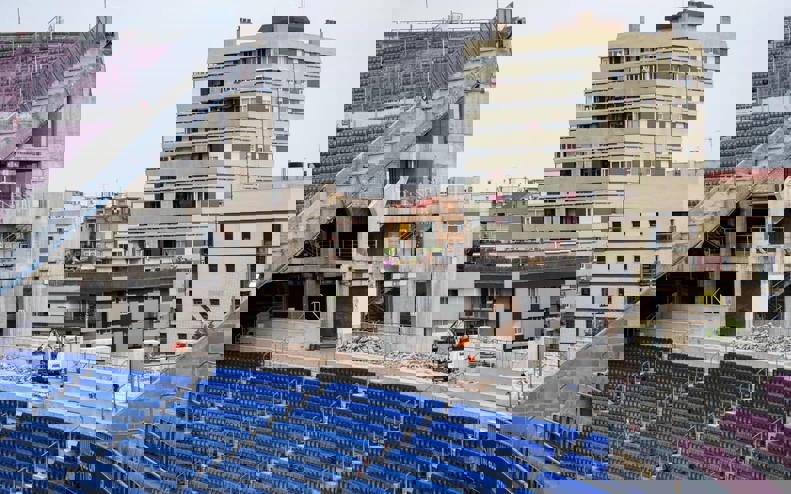 1882503