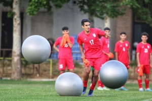 دو غایب ذوب‌آهن در مقابل استقلال خوزستان