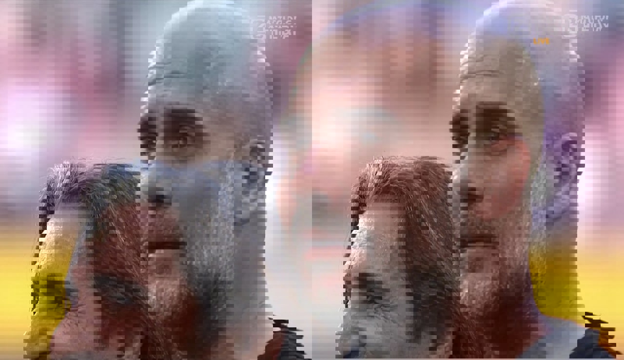 1883038