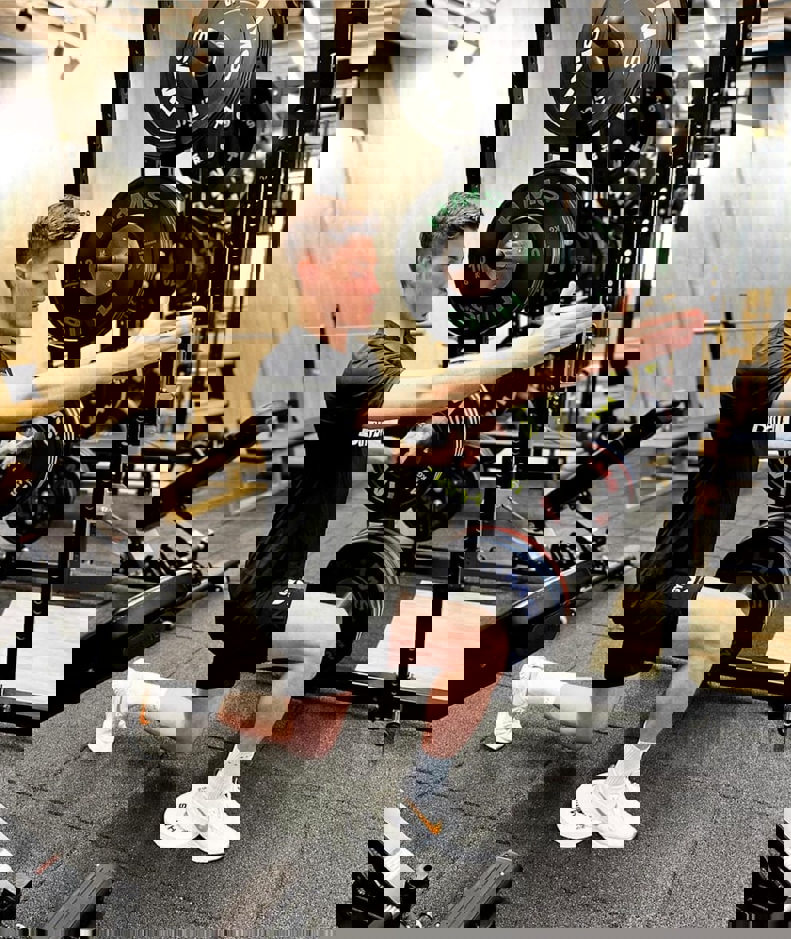 1883179