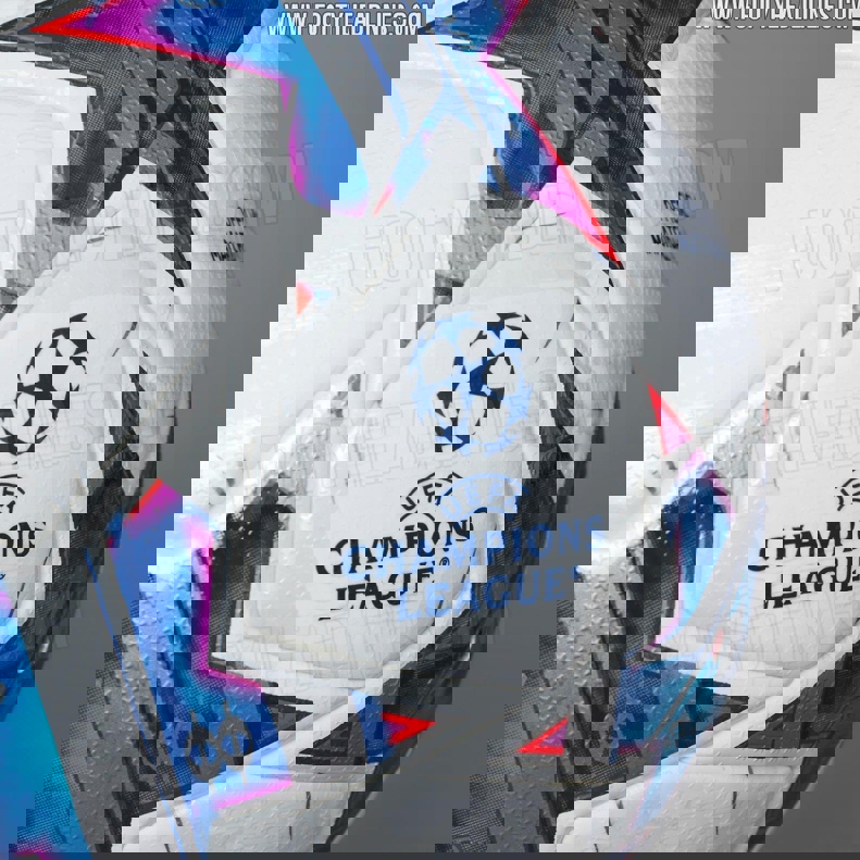 1883935