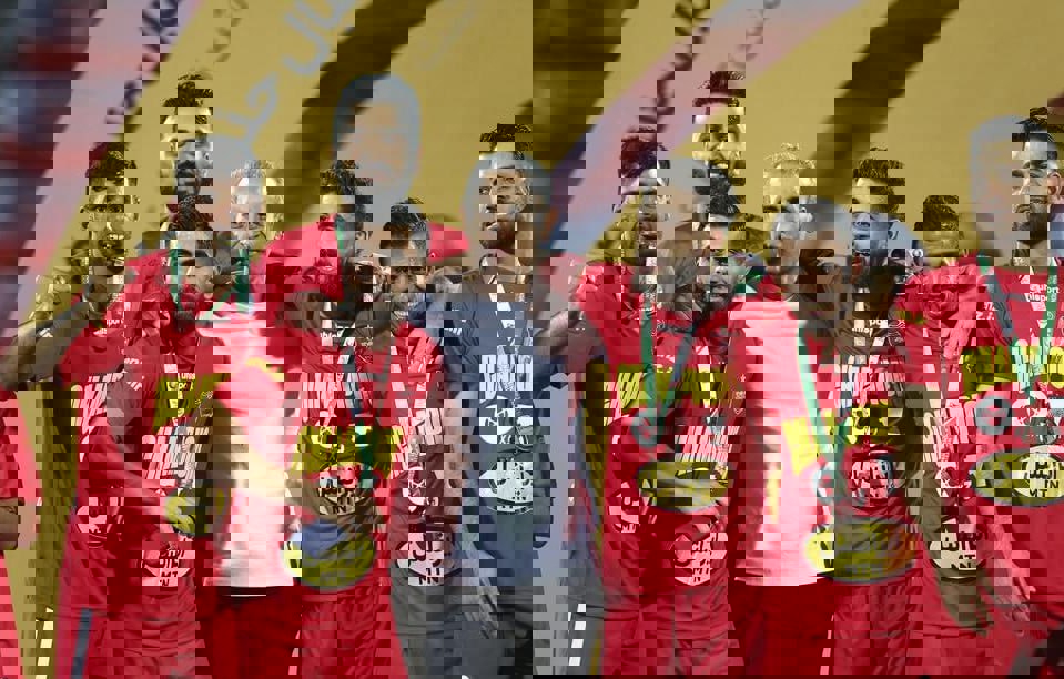 1884254