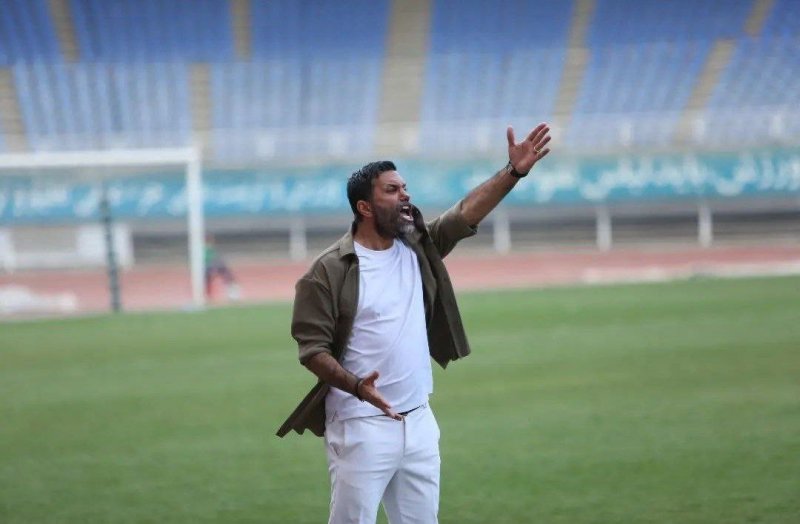 یاغی سابق فوتبال در لیگ دو سرمربی شد(عکس)