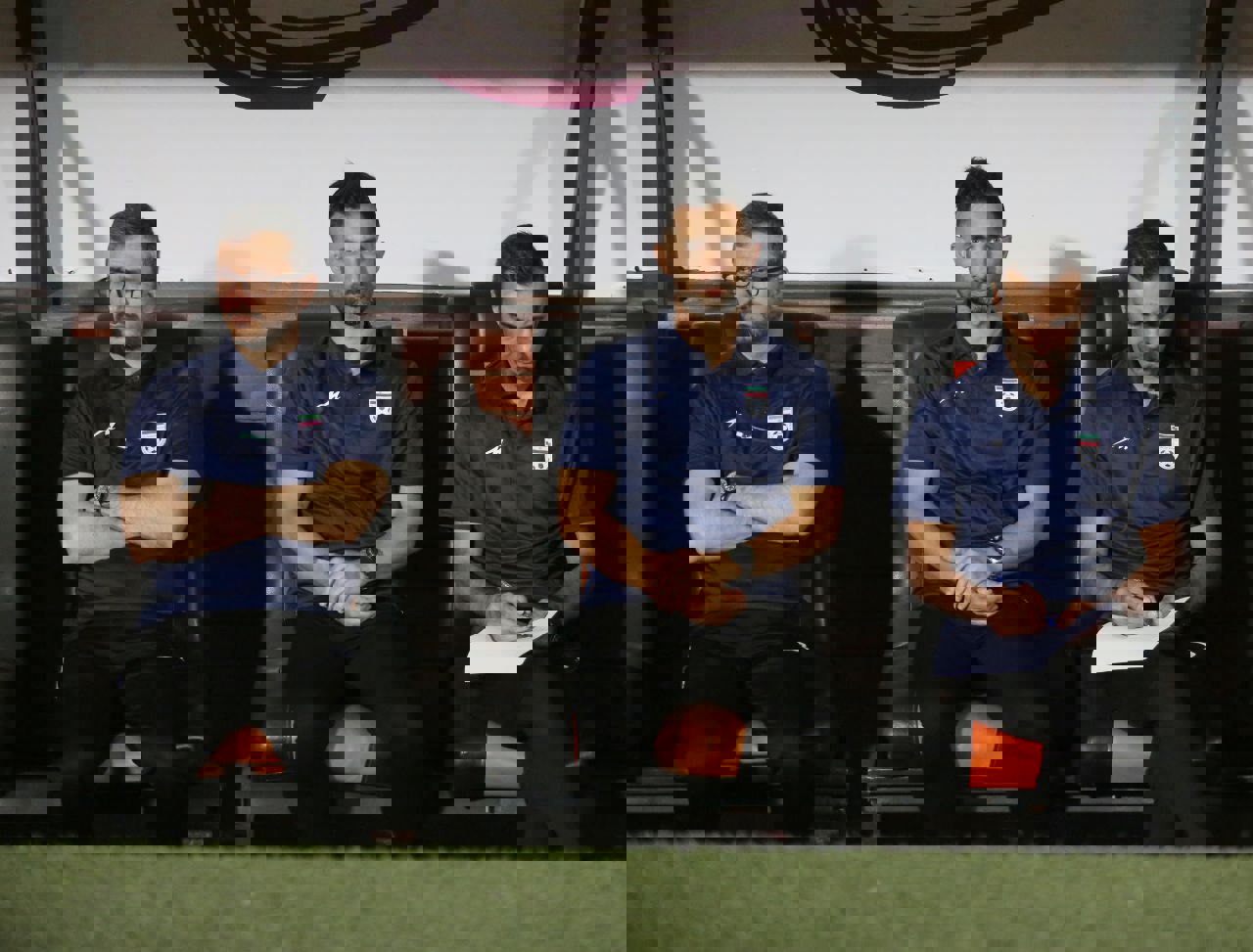 1884497