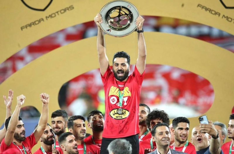 عسگری، شانه به شانه یحیی در پرسپوليس