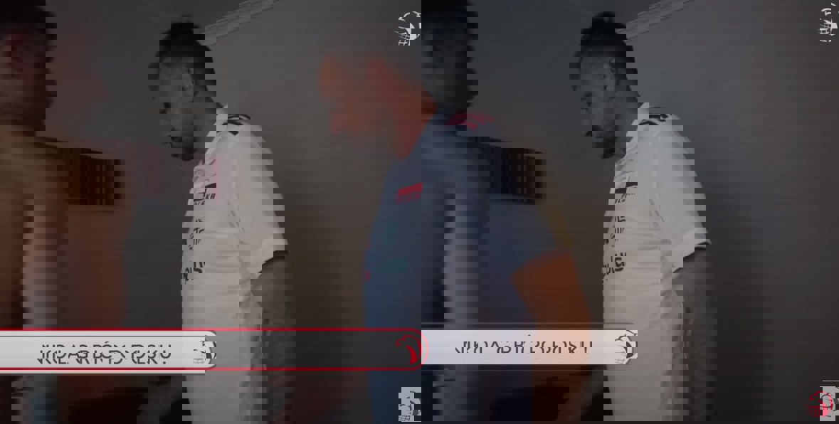 1884895