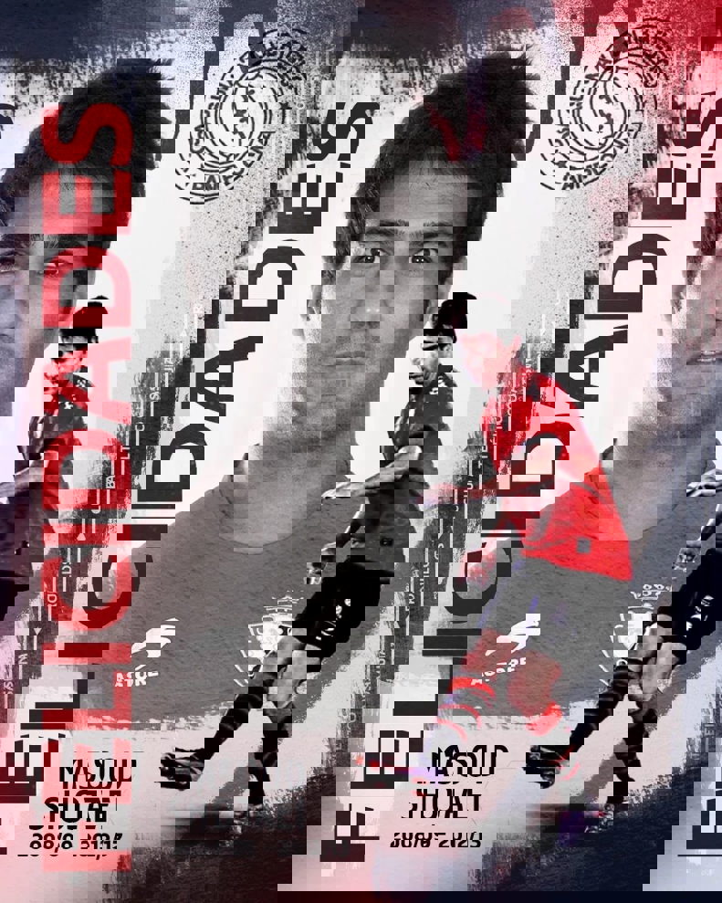 1885033