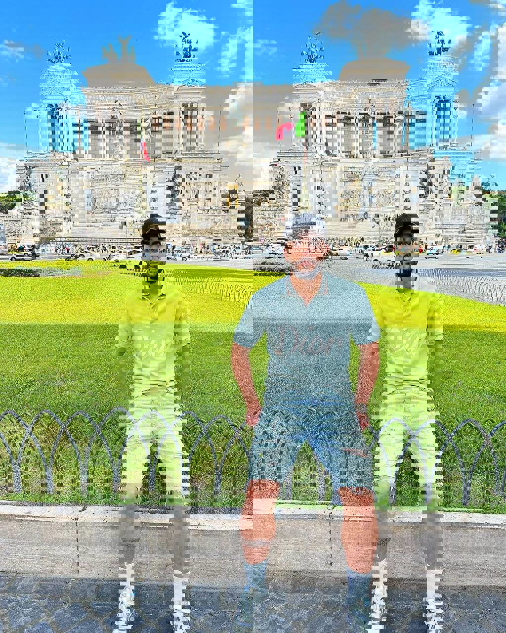 1885148
