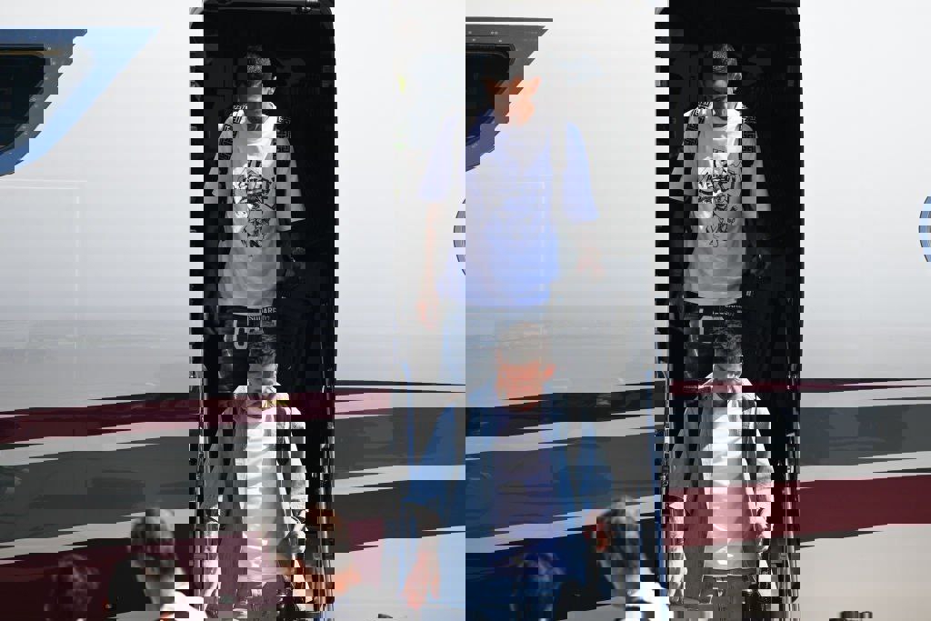 1885346