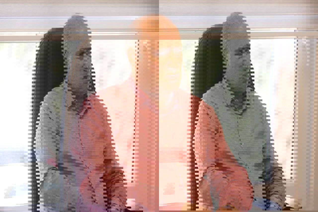 1885355