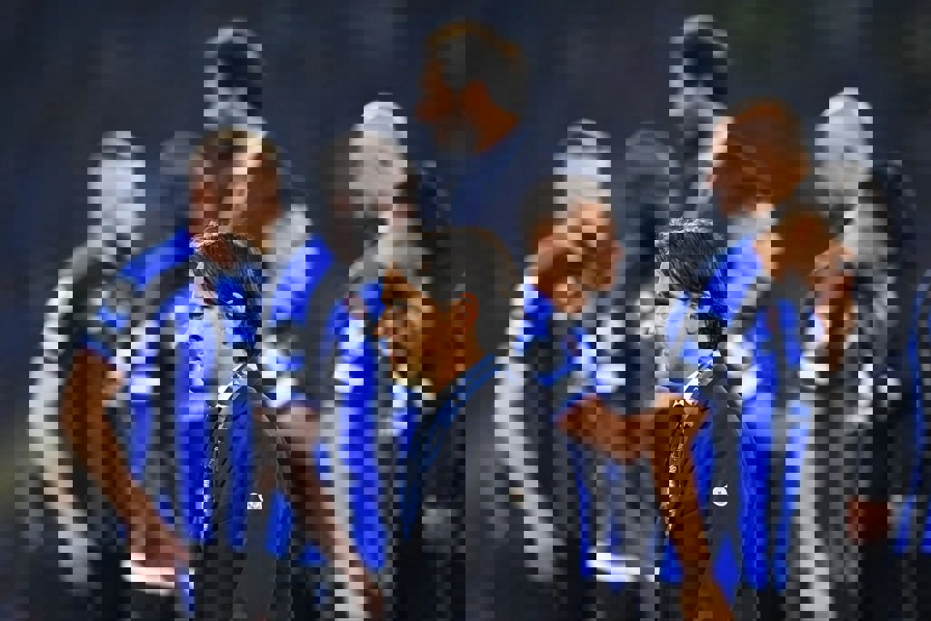 1885745