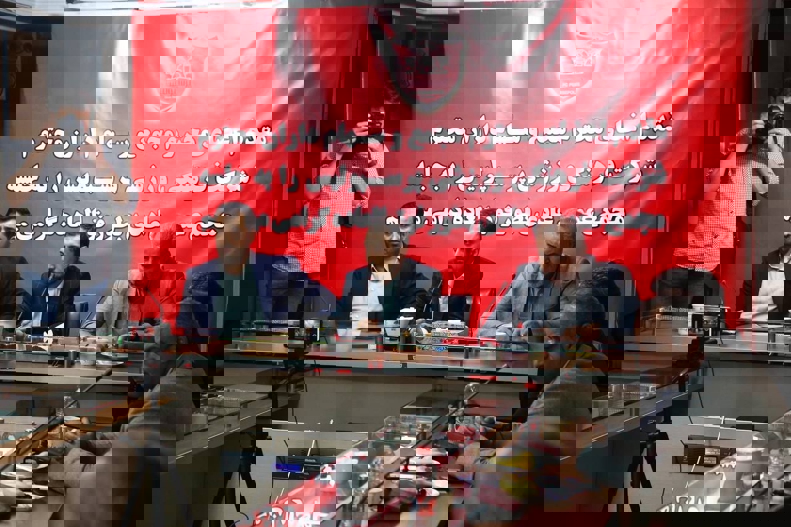حرفهای درویش در مجمع امروز:/ پرسپولیس قهرمان شد، یک چوب کبریت ندادند! 3