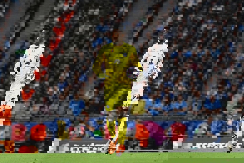 پیشنهاد به اونانا بعد از رد پیشنهاد خرید مانیان / چلسی دروازه‌بان‌های شهر میلان را میلیونر می‌کند 3