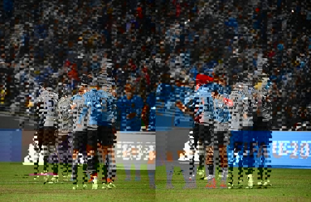 1886325