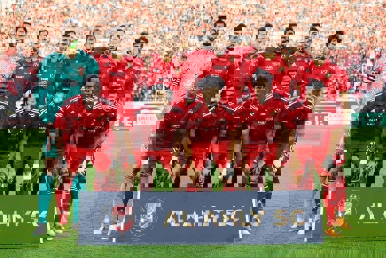 1886294