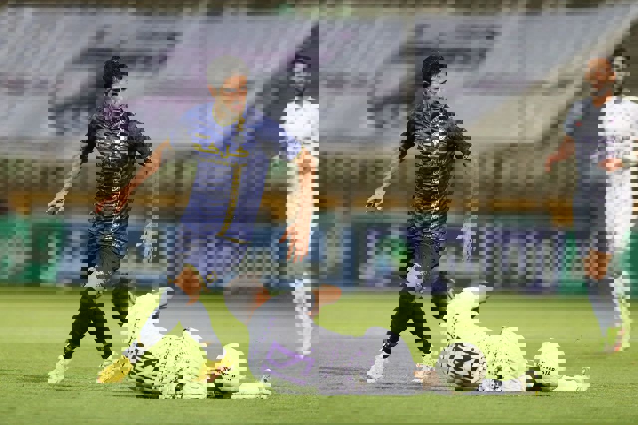 1886456