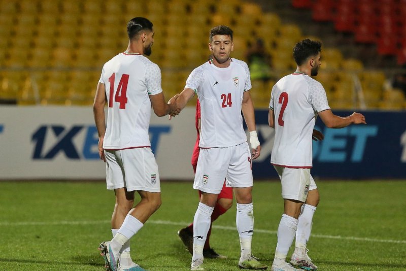 دو ملیپوش چشمانتظار دستور قلعهنویی