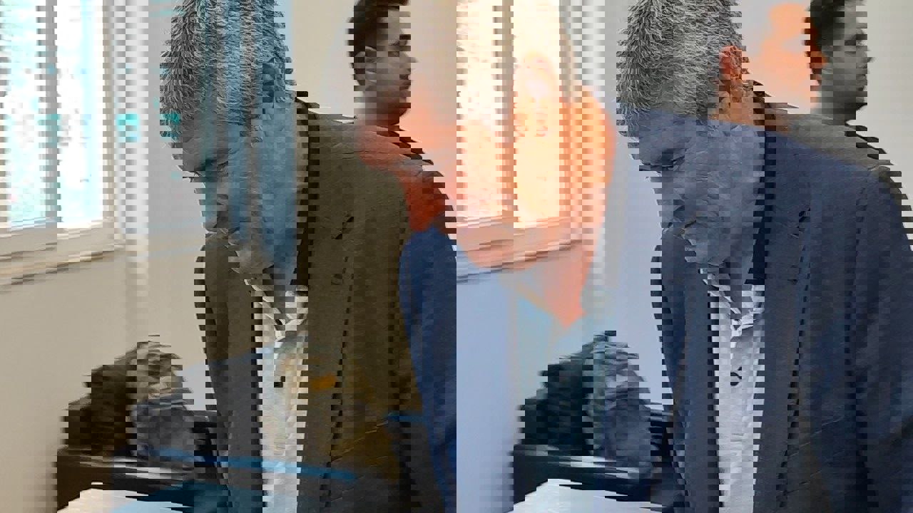 1887251