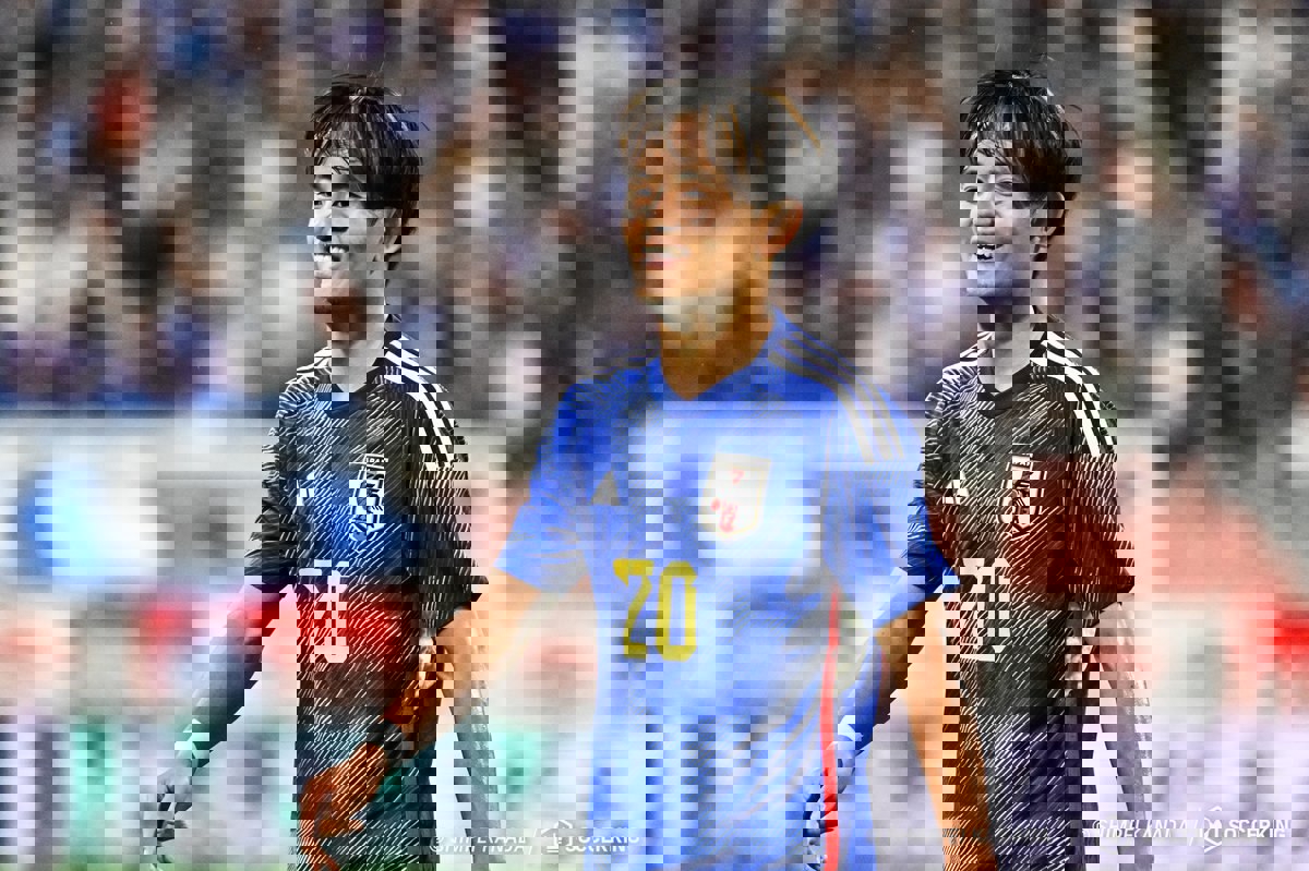 1887581