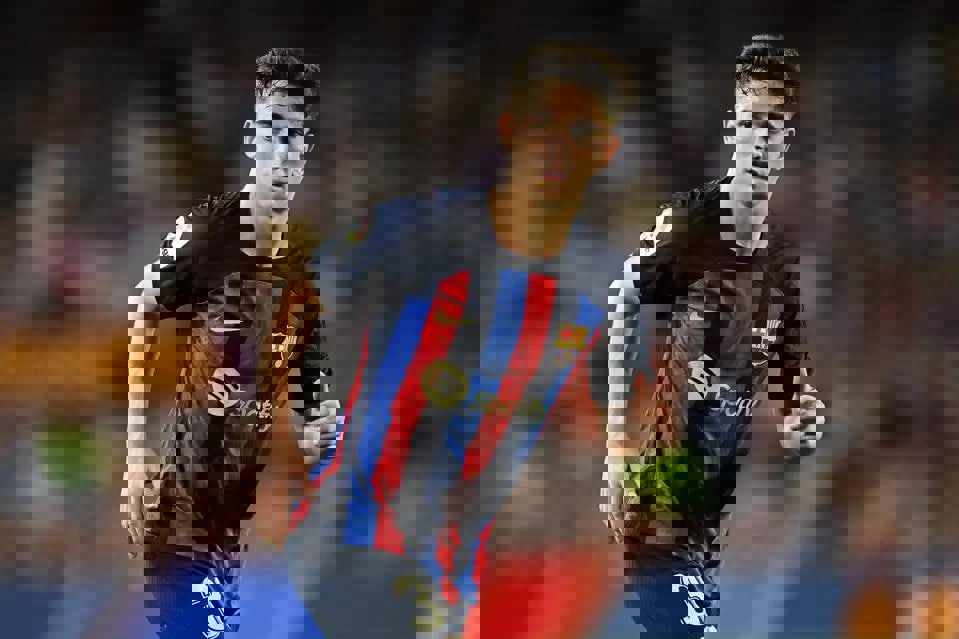 1888041
