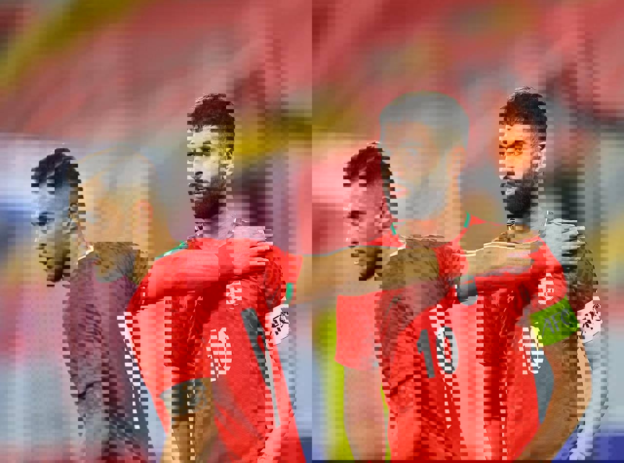 1888332
