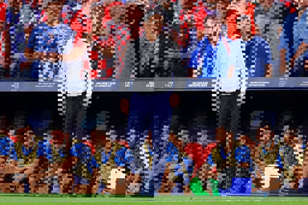 1888897