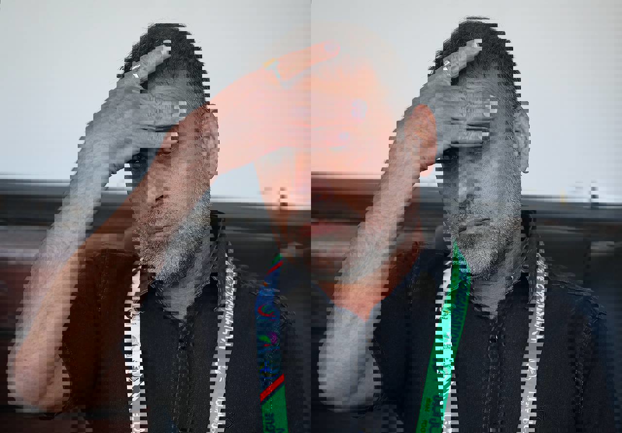 1888998