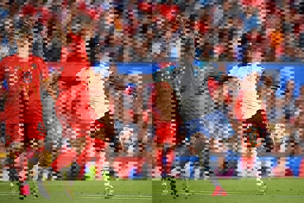 1889230