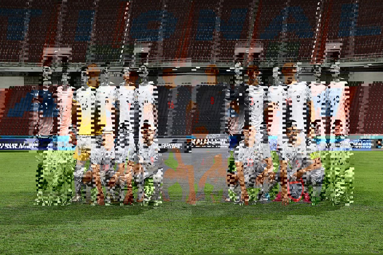 1889290