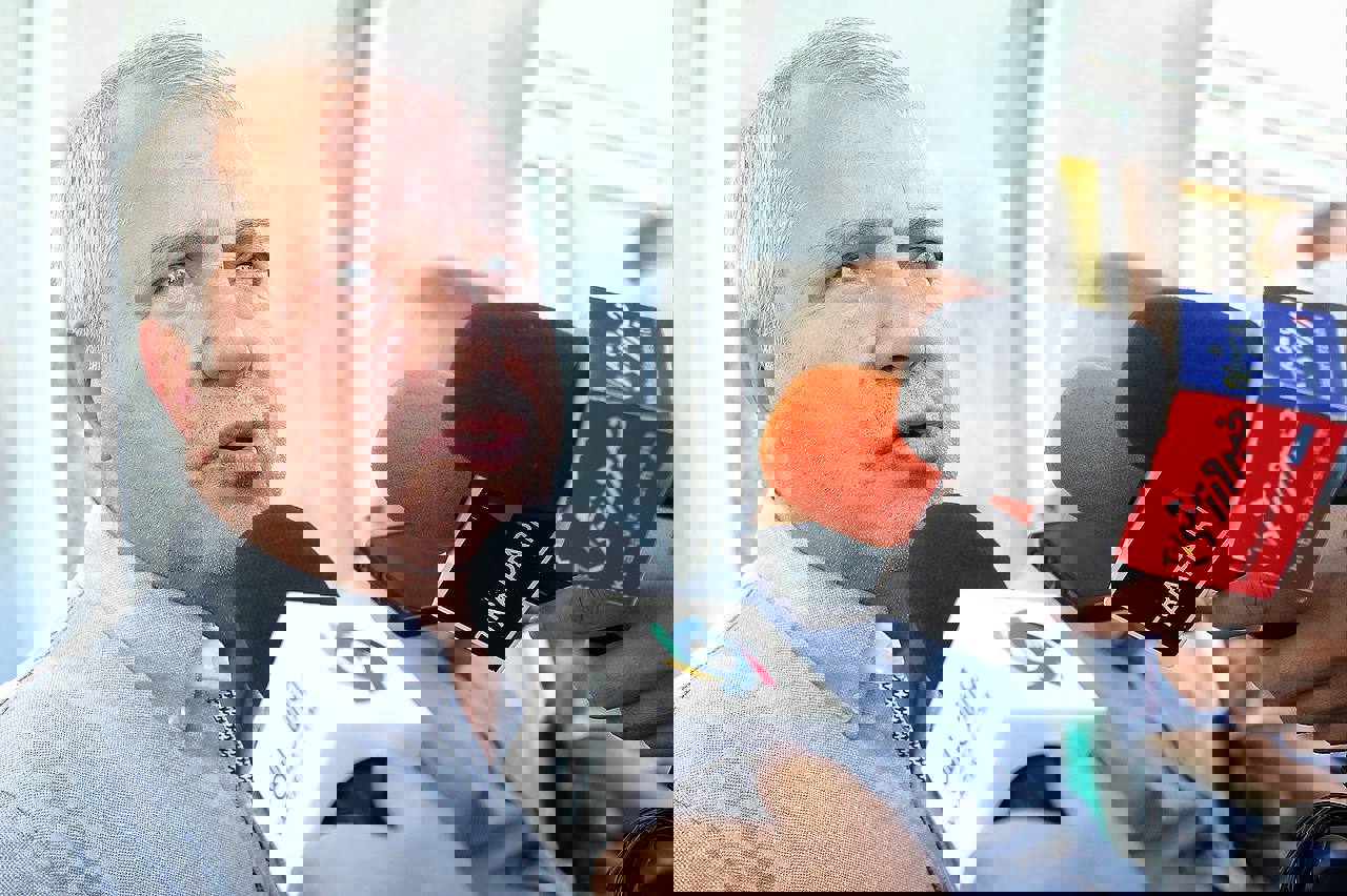 1889617