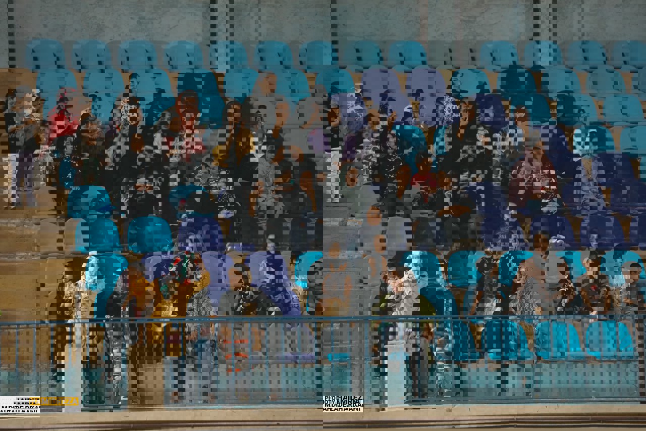 1889716