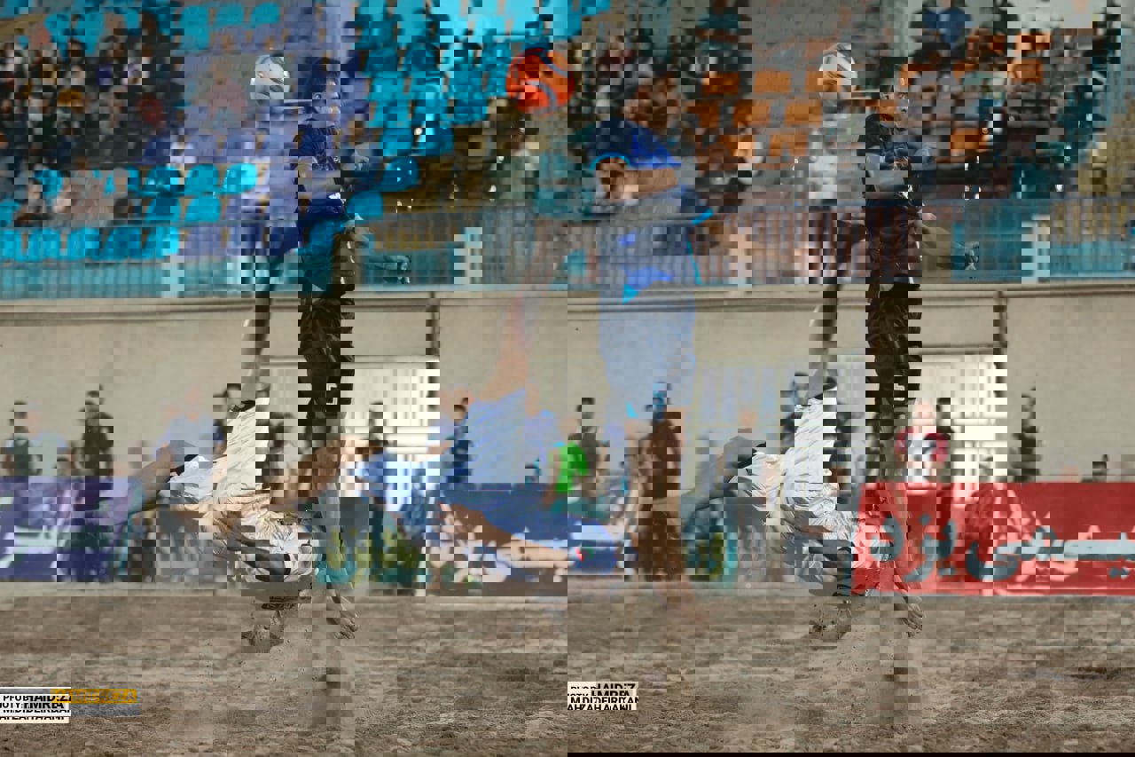 1889785