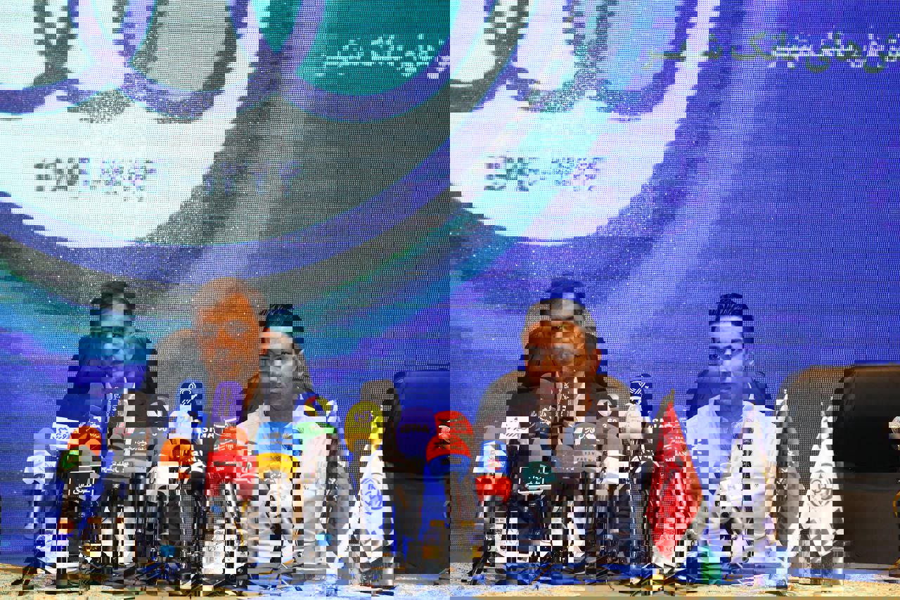 1889824