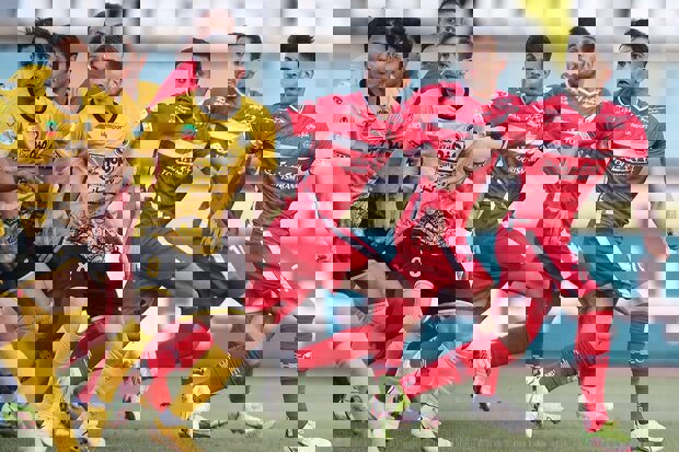 آغاز جنگ نقل و انتقالاتی سپاهان و پرسپولیس